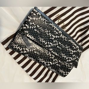 Henri Bendel girls night out bag